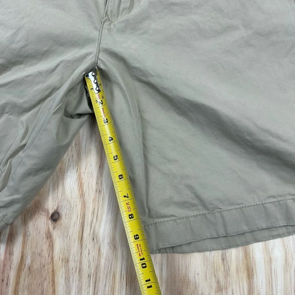 Tommy Hilfiger Shorts Mens 36x9.5 Tan Flat‎ Front Classic Fit Cotton Chino